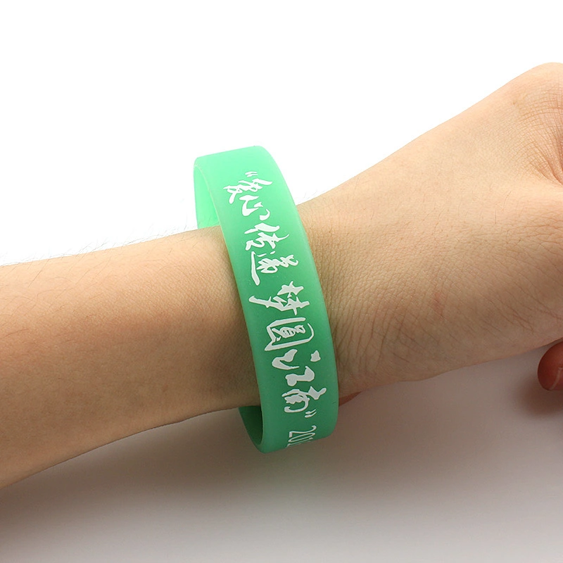 China supplier cheap custom fabric soccer silicone wristband