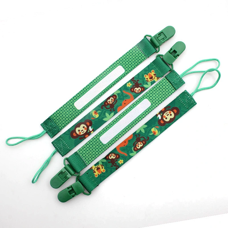 Top quality Wholesale Baby Pacifier Holder With Plastic Clip
