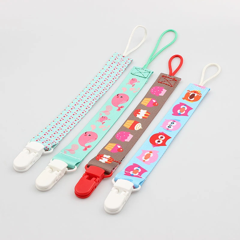 Custom baby feeding set pacifier holder clip for wholesale