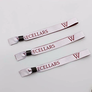 Cheap music stain bracelet plastic clip woven disposable wristband