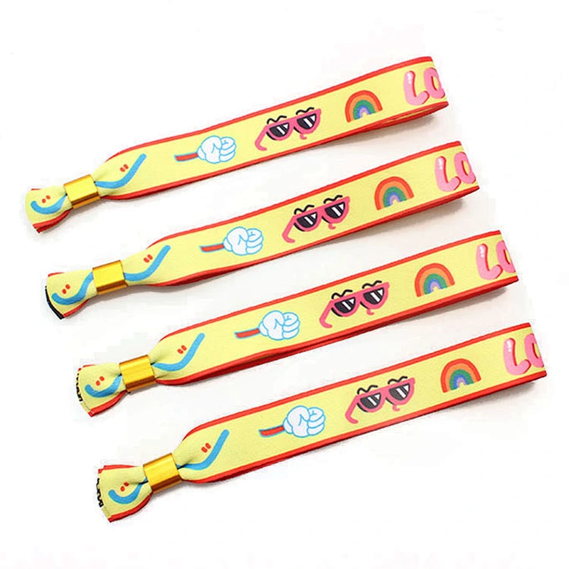 Cheap promotional gift custom giveaway wristband free sample