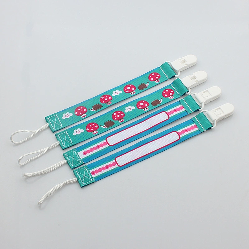 Wholesale lovely design baby feeding personalized pacifier clip