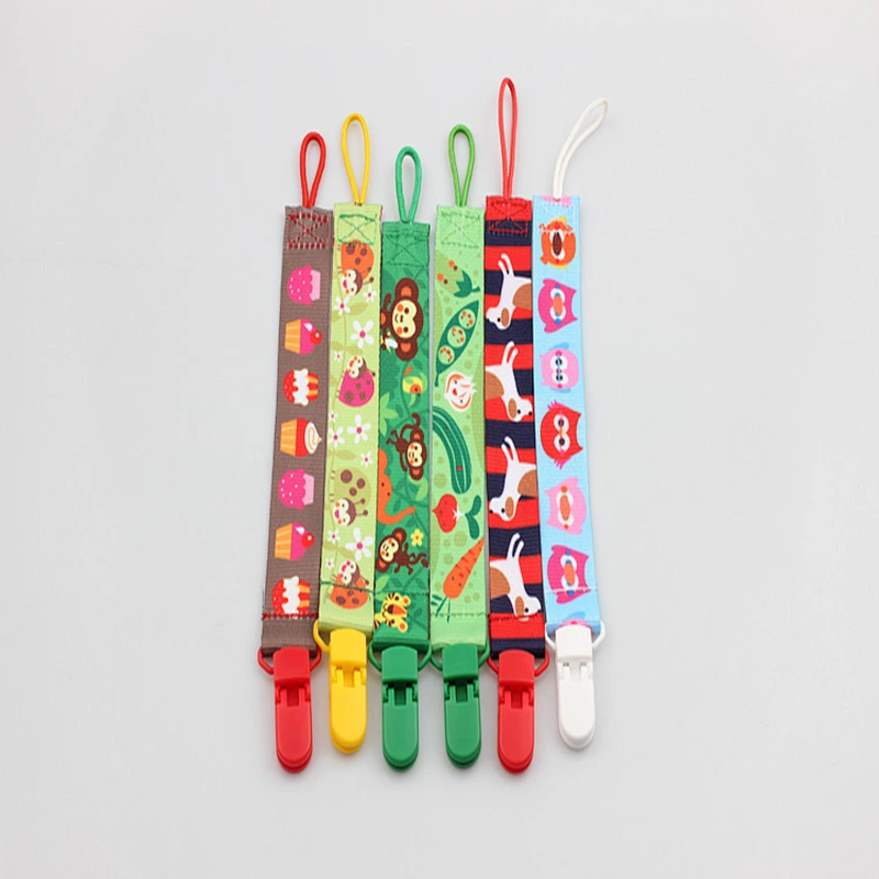 cheap factory OEM  design Plastic Pacifier Snap clip for baby