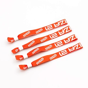 Apparel custom woven wristband with zipper pocket
