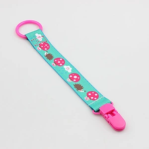 Wholesale lovely design baby feeding personalized pacifier clip