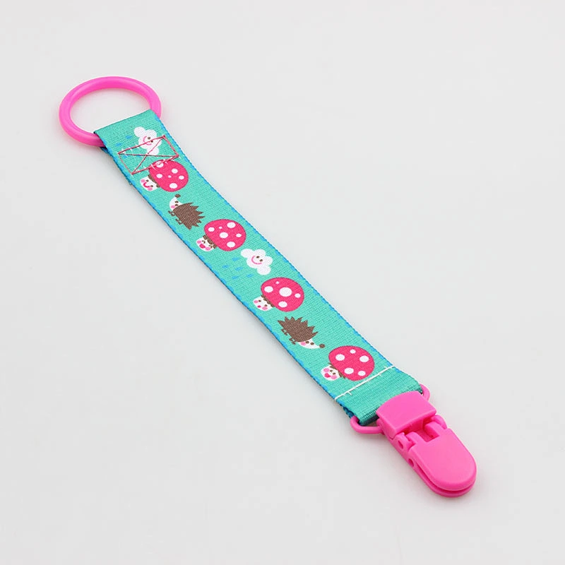 Wholesale lovely design baby feeding personalized pacifier clip
