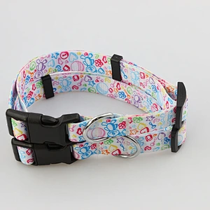 Adjustable decorative polyester dog collar with breakaway bickle