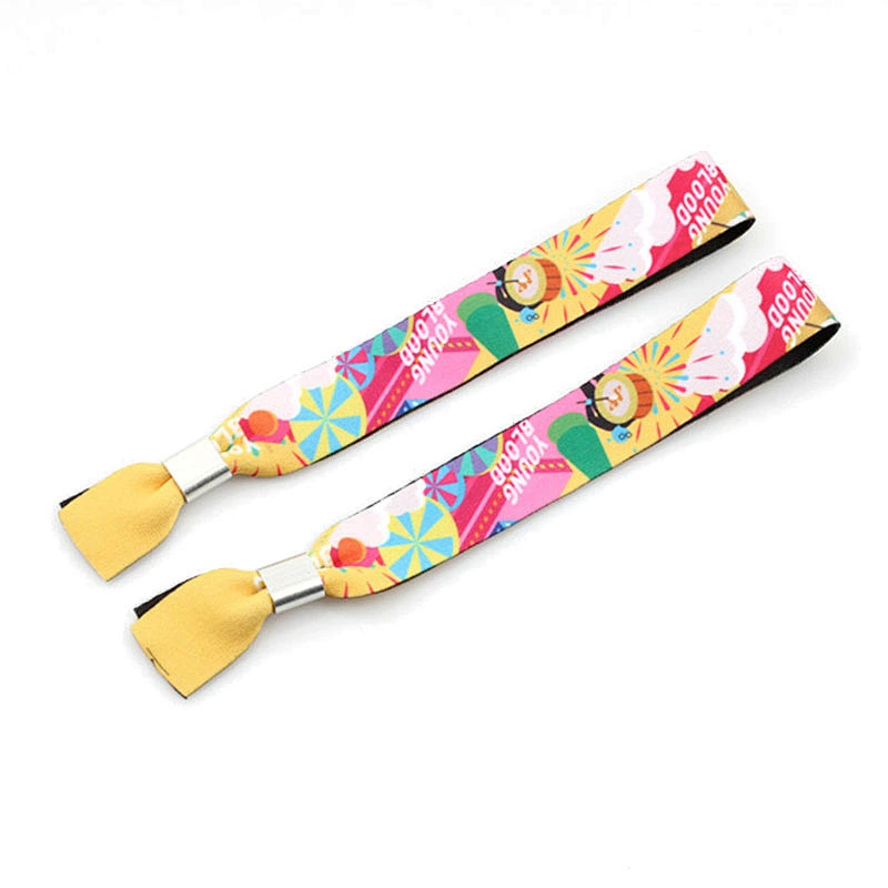 Attractive gift one-time use ribbon bracelets with plastic unidirectional buckle