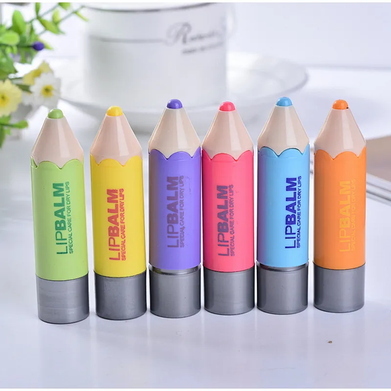 2017 New shape plastic good quality moisturizing lipstick pen lip balm pencil