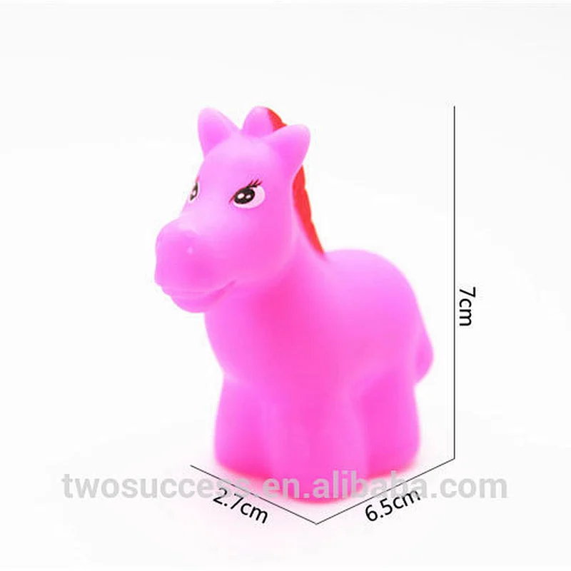 Children cute animal plastic water play with sound squeeze baby bath toys