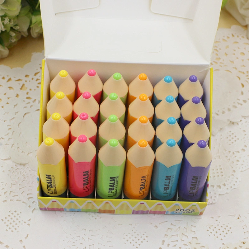 2017 New shape plastic good quality moisturizing lipstick pen lip balm pencil