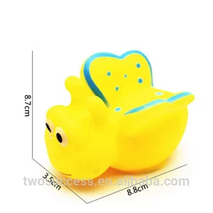 Children cute animal plastic water play with sound squeeze baby bath toys