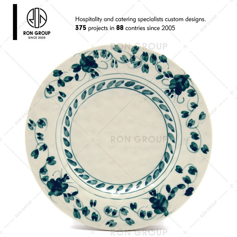 Restaurant classic hand painted round porcelain decorative plates