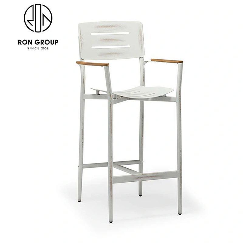 Wholesale White Color Cafe Metal Bar Stool Chair