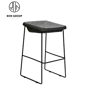 Wholesale Metal High Chair With Wooden Seat For Bar