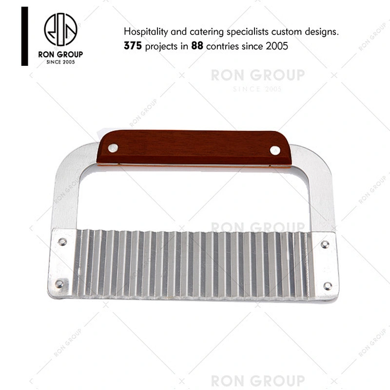 Restaurant kitchen utensils stainless steel pizza shovel with wood handle
