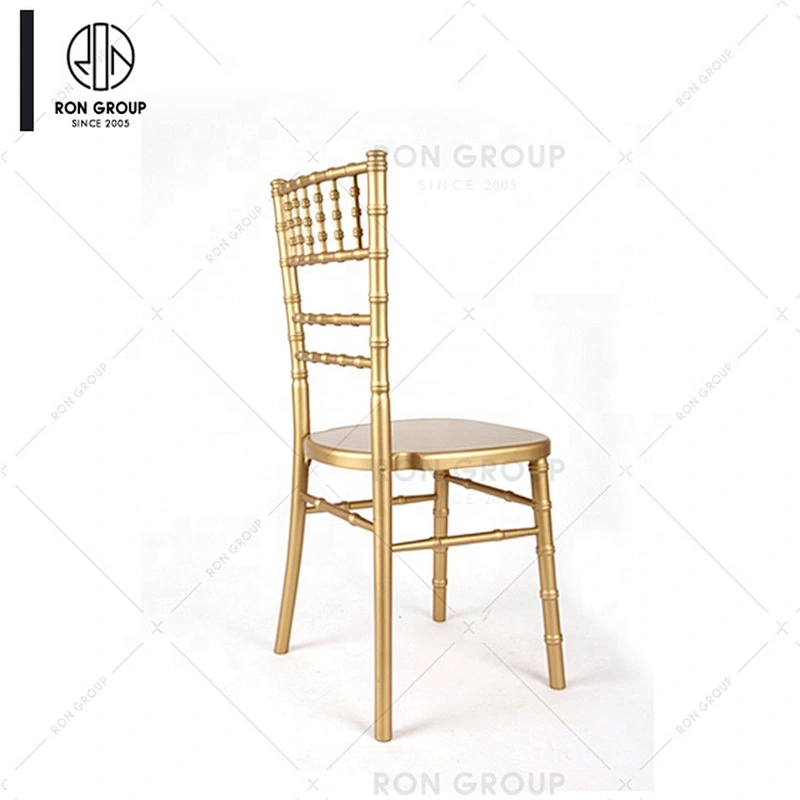 Convenient Wear Resistant Party Stackable Portable Solid Wood Chair