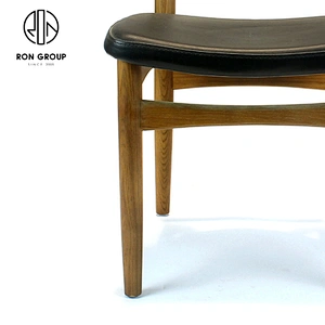 New Design Walnut Ash Solid Wood Lounge Horn Elbow Dining Room Chair