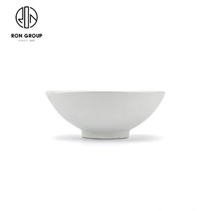 Hotel 4.75 Inch Tableware Soup Bowl High Strength Porcelain Round Rice Bowl
