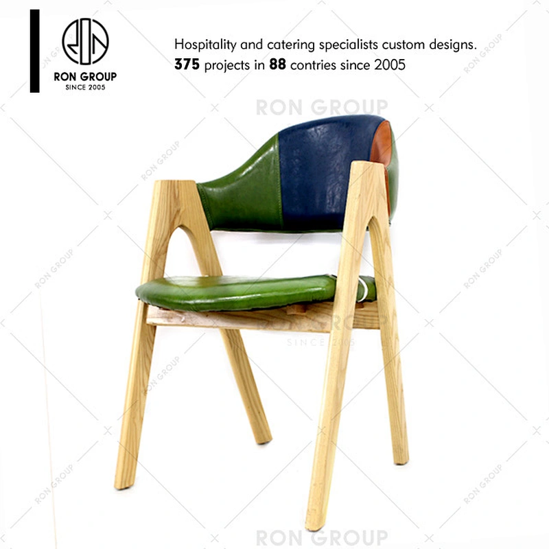 Restaurant 43cm Seat Size Leather Solid Wood Frame Dining Chair