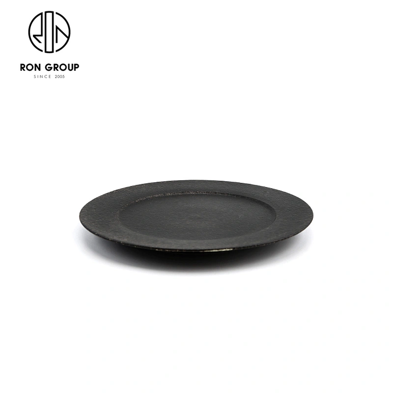 New Design Porcelain White Black Flat Round Dinner Plate For Restaurant