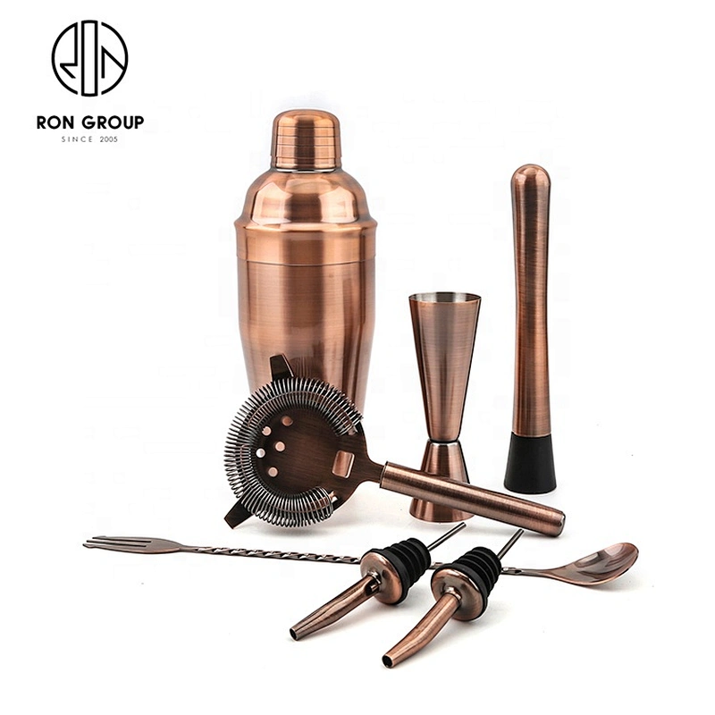Cocktail Shaker Set Promotional 700ml Plastic Bottle Shape Cocktail Shaker