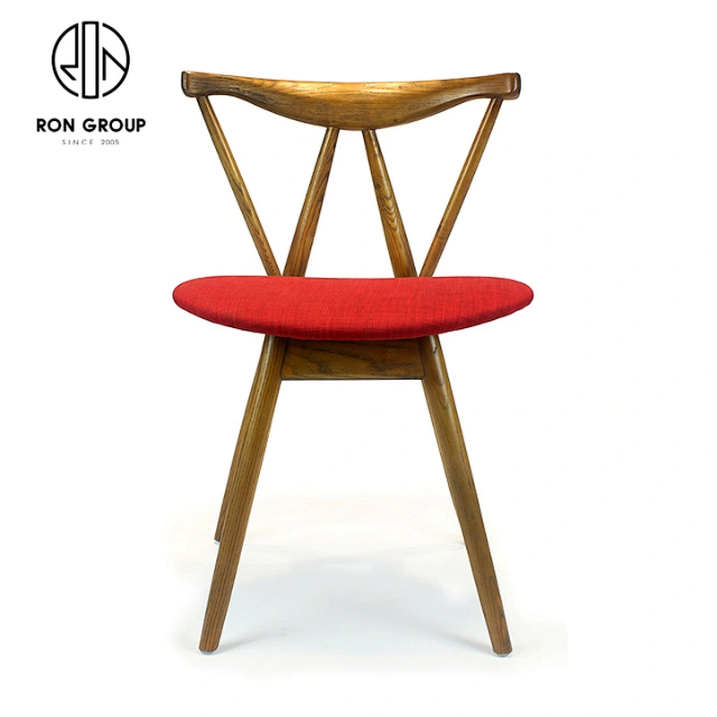 Hot Sale Modern Restaurant Furniture Horn Elbow Dining Ash Wooden Chair