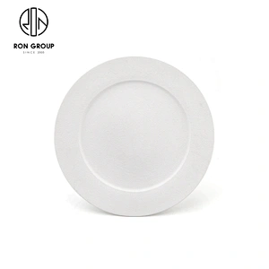 New Design Porcelain White Black Flat Round Dinner Plate For Restaurant