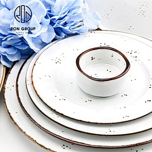Good Quality Flat Round Lightweight Restaurant Dinner Snack Plate