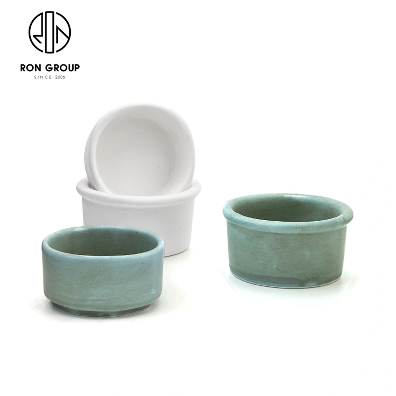 Wholesale Low Price White Porcelain Small Size Dish For Restaurant