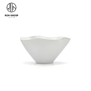 Creative Irregular Wholesale Flower Shaped Nut Snack Candy Bowl