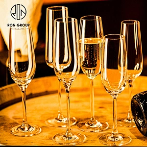 Bar High Quality 240ml Elegant Flute Glass Smooth Champagne Glass