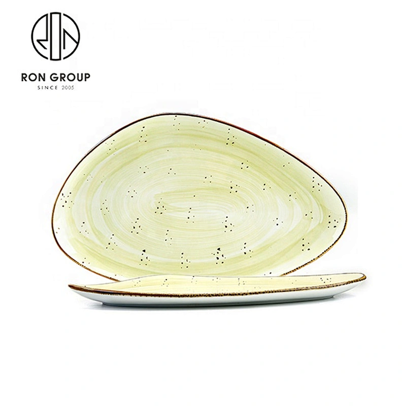 Wholesale Triangular Narrow Plate Personalized Plates For Restaurant