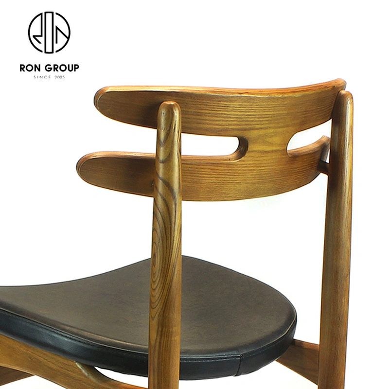 New Design Walnut Ash Solid Wood Lounge Horn Elbow Dining Room Chair