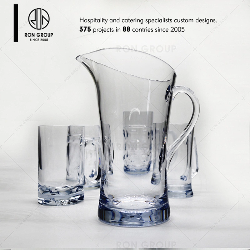 Restaurant hotel heat resistant 1.8L plastic water pitcher with handle