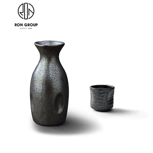 Modern Matt & Black Color Ceramic Vase for decorative