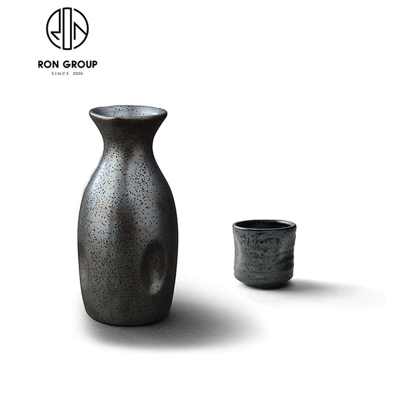 Modern Matt & Black Color Ceramic Vase for decorative