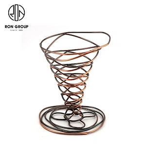 Accept Customization Metal Weave Kitchen Accessories Finger Chips Cone Rack Holder Stand