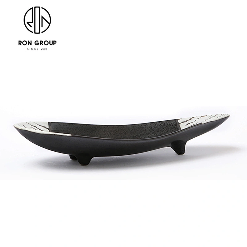 High Quality Porcelain Tray Irregular Ceramic Fish Plate For Restaurant
