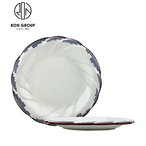 10.5 Inch Restaurant Ceramic Food Serving Plate With Handle