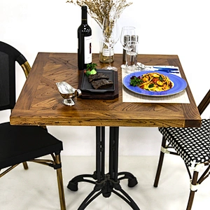 Durable 80*80 Size Solid Wood Restaurant Cafe Table