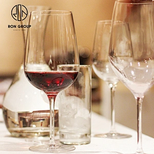 Wholesale 214ML Elegant Gift Crystal Flute Champagne Glass For Restaurant