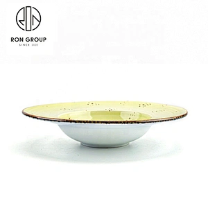 Large Capacity Restaurant Eco Friendly Custom Porcelain Plates