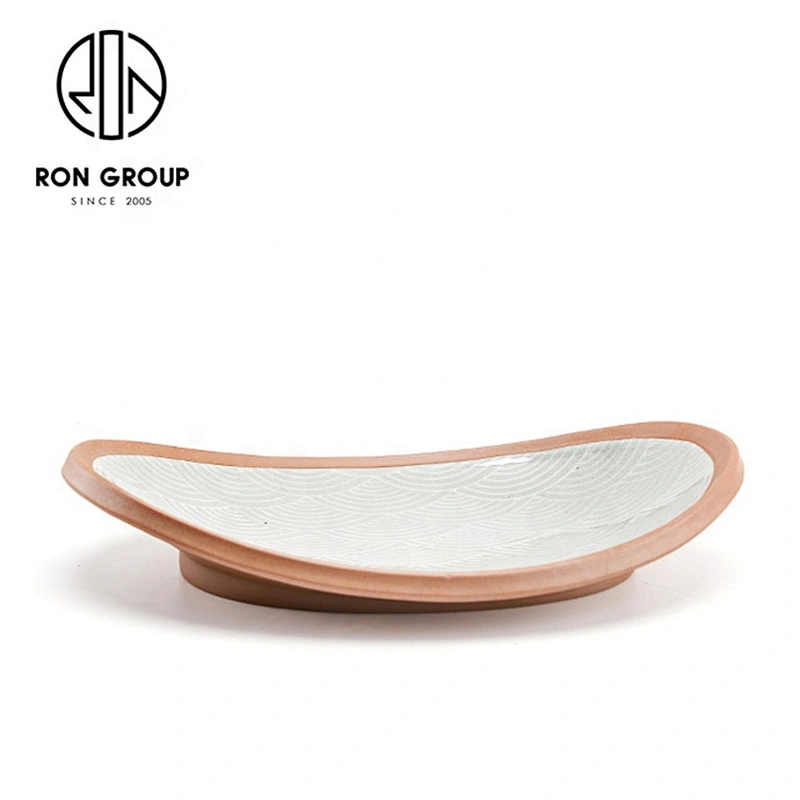 China Hotel Cutlery Set High End 14 Inch Concave Shaped Disk