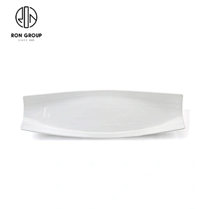 Wholesale Restaurant Boat Shape Sushi Plate Ceramic White Dinner Plate