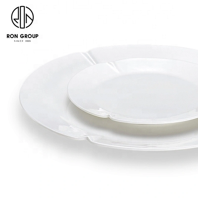 Novelty Design White Round Notched Disc For Restaurant And Hotel