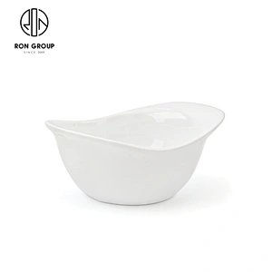 High Quality Customized Porcelain Oval Salad Snack Bowl For Hotel