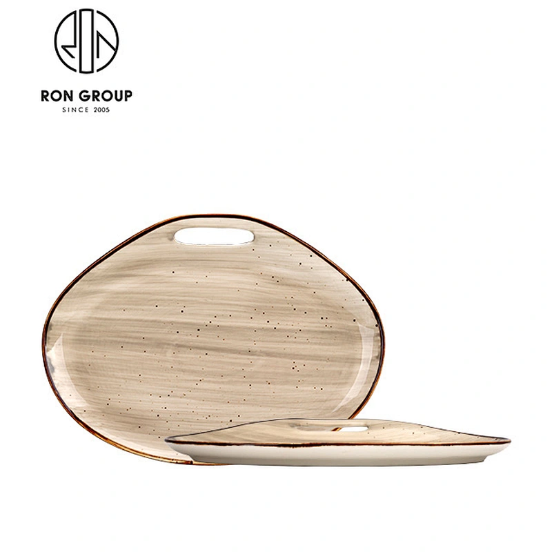 Wholesale Restaurant 7 Inch Triangle Shape Ceramic Plate