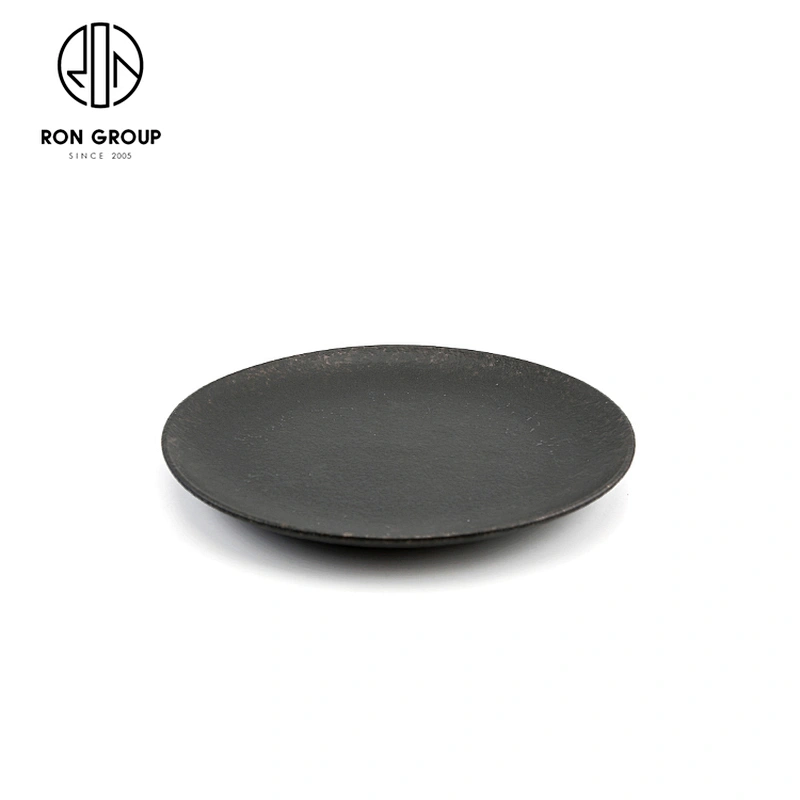 Wholesale Japanese Style Restaurant Tableware Ceramic Matte Black Round Plate