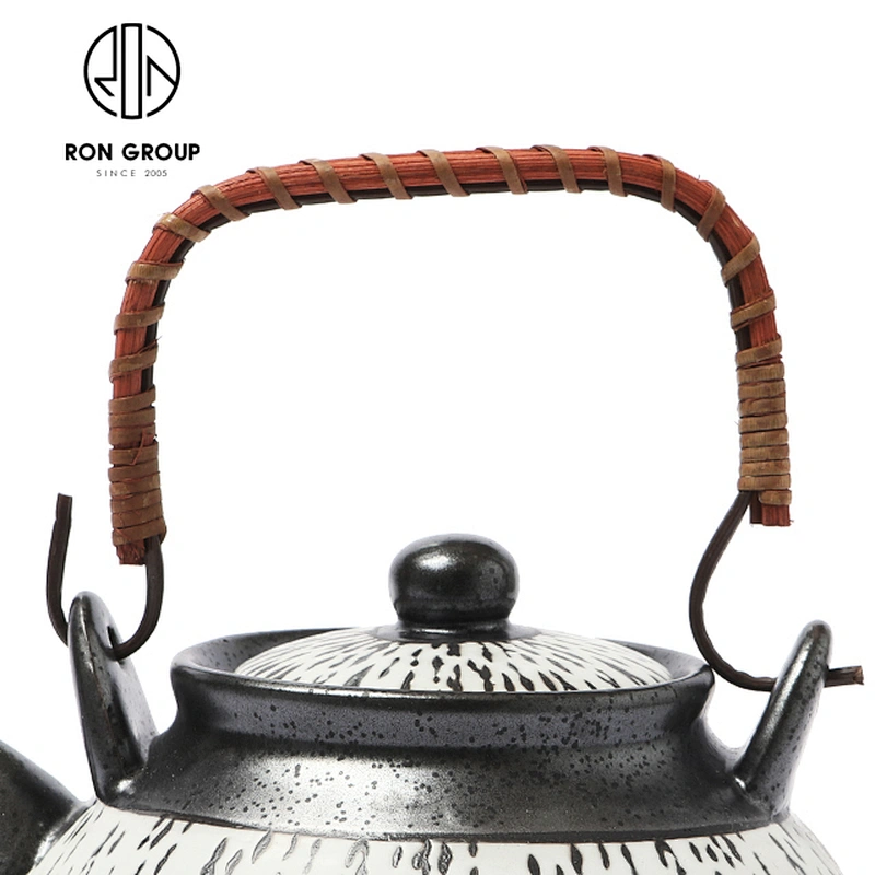 Hot Selling Hotel Japanese Black Ceramic Tea Set Portable Teapot